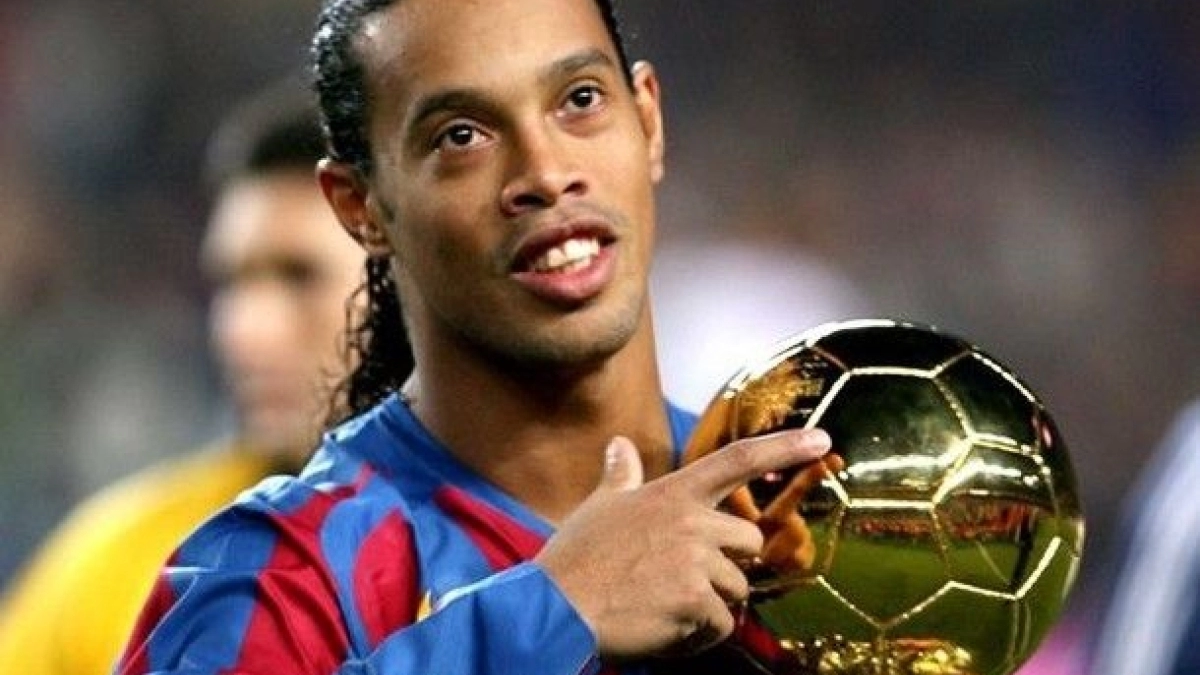 El Barça ficha al hijo de Ronaldinho - Foto: Crónica Global