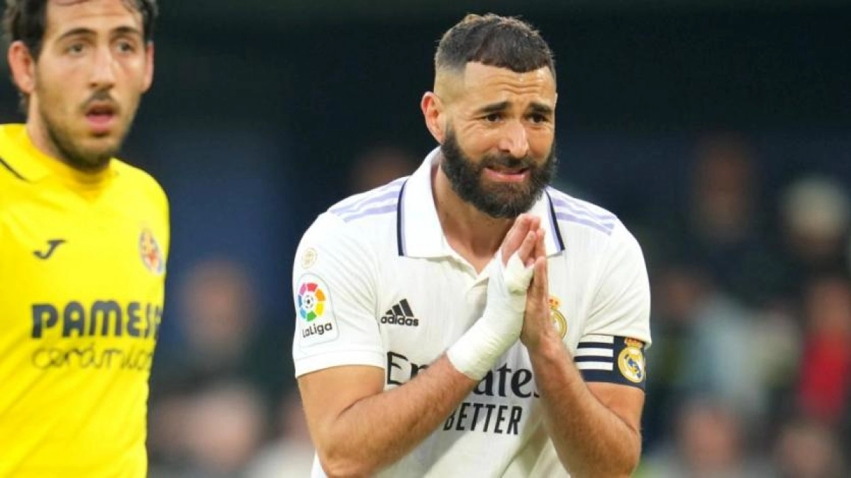 Benzema muestra su enorme enfado con el Real Madrid - Foto: Sporting News