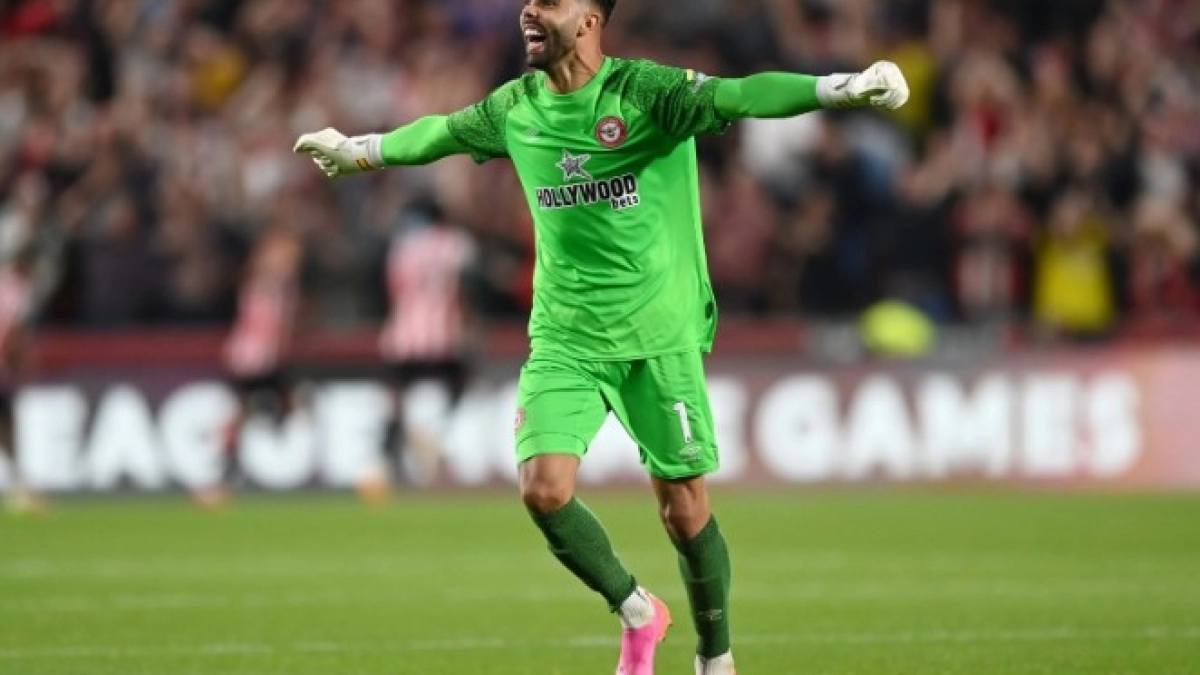 David Raya, nuevo objetivo del Ajax