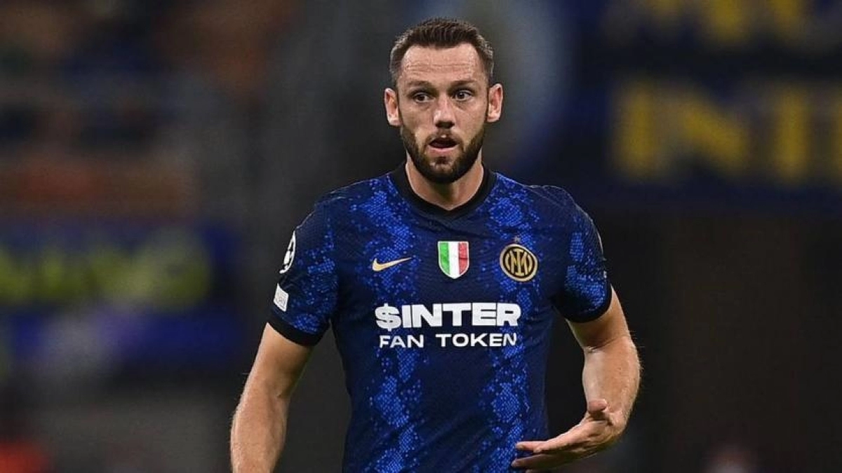 De Vrij, más cerca de la Premier League / Teknomers.com