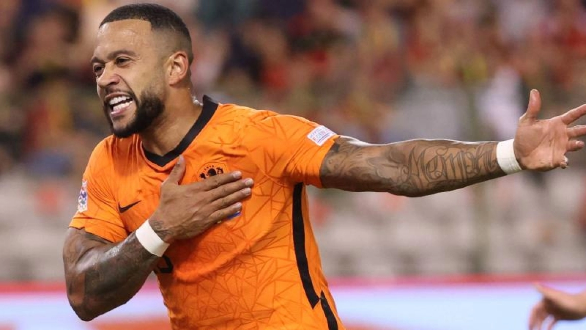 El club de la premier que ha preguntado por Memphis Depay / Monesport.cat
