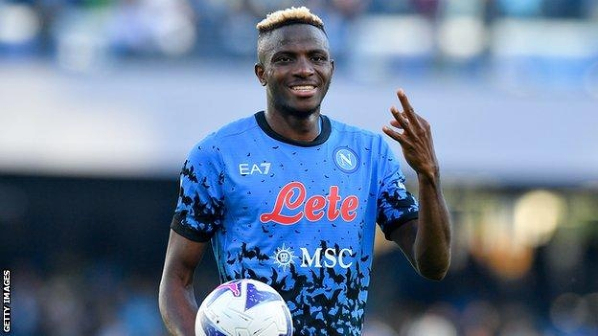 Se enfría el interés del Manchester United por Osimhen - Foto: BBC