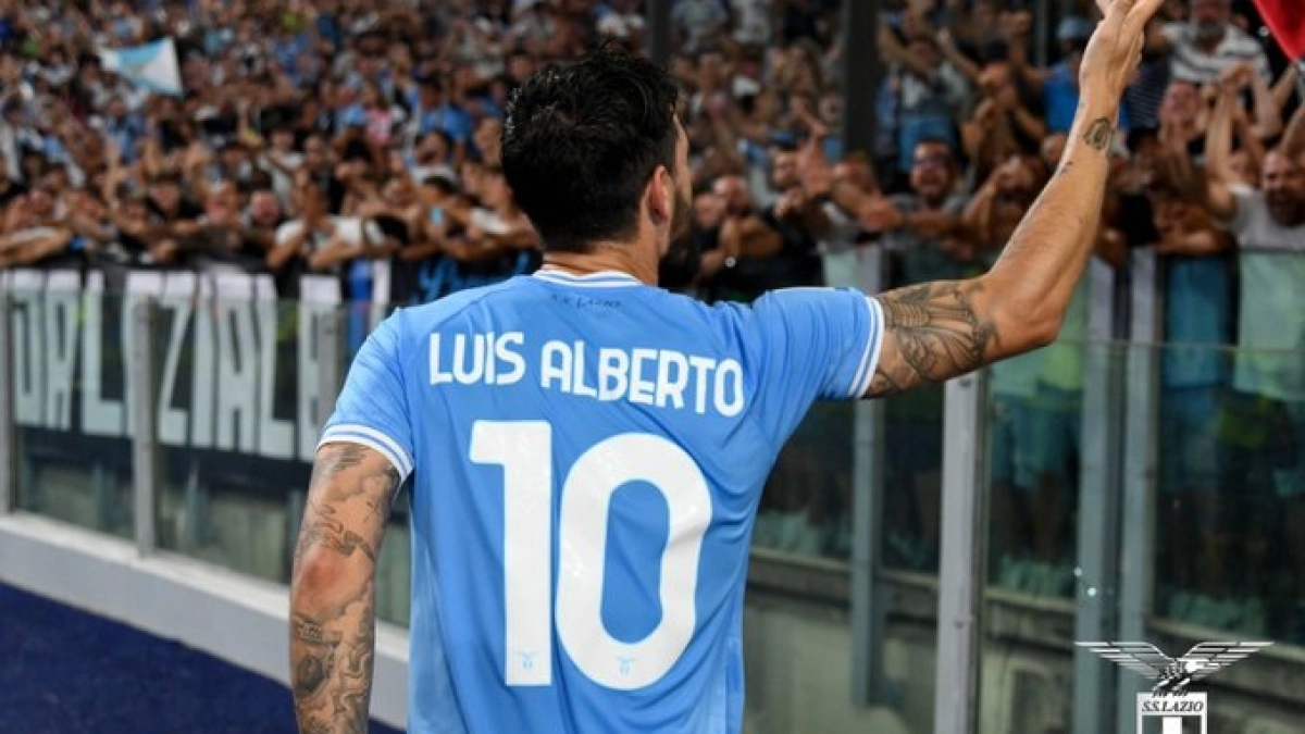 El atacante español saldrá, con total seguridad, de la Lazio en enero. Foto: @OfficialSSLazio