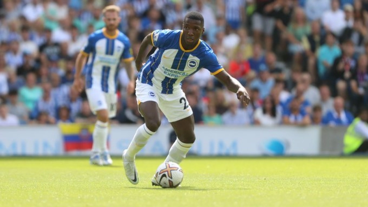 Moisés Caicedo, deseado por media Premier League. Foto: @OfficialBHAFC
