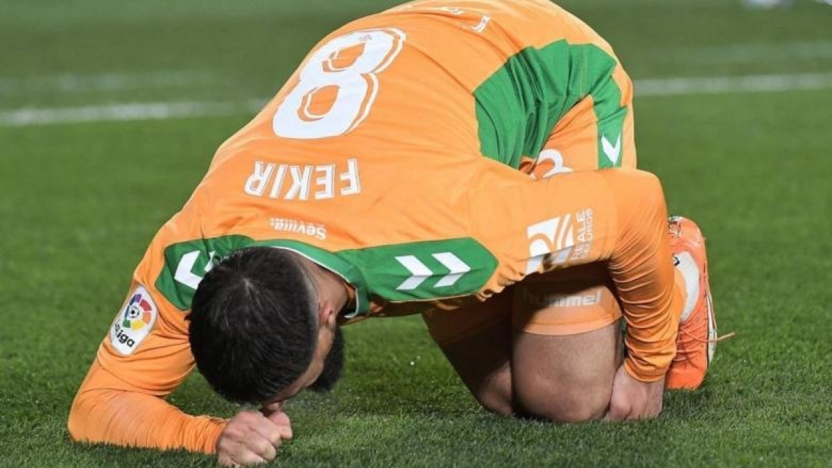 Los 3 posibles recambios de Nabil Fekir para el verano