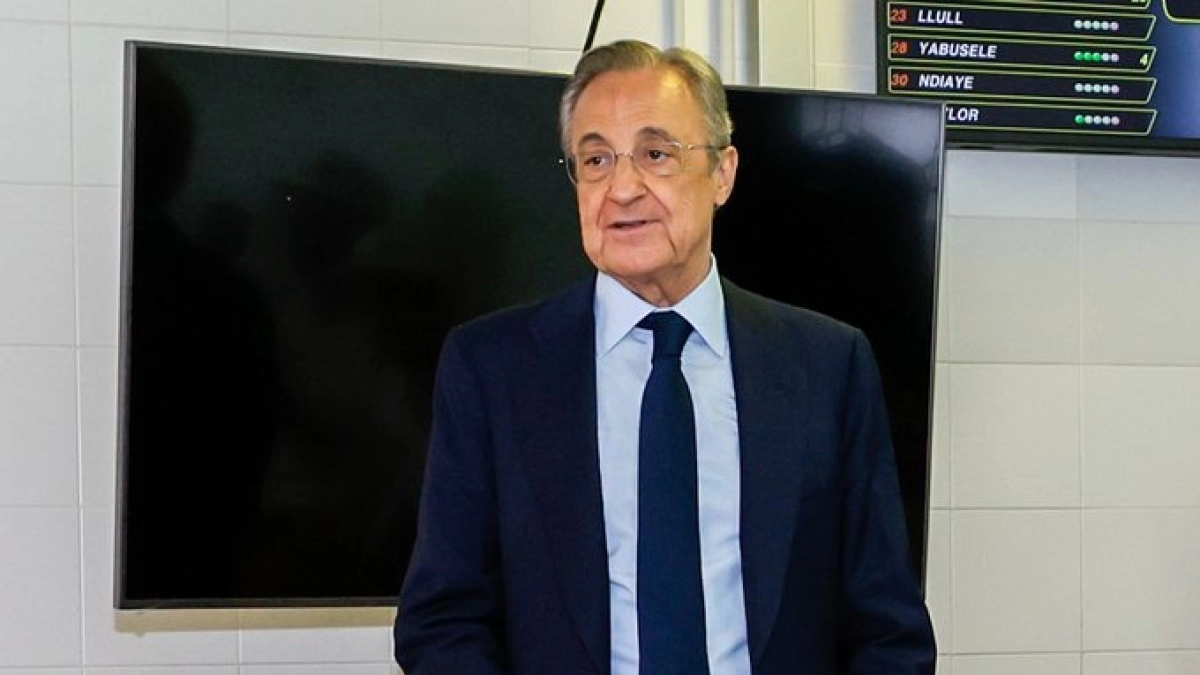 ÚLTIMA HORA del mercado de fichajes: Florentino prepara el 'fichaje bomba' de un delantero