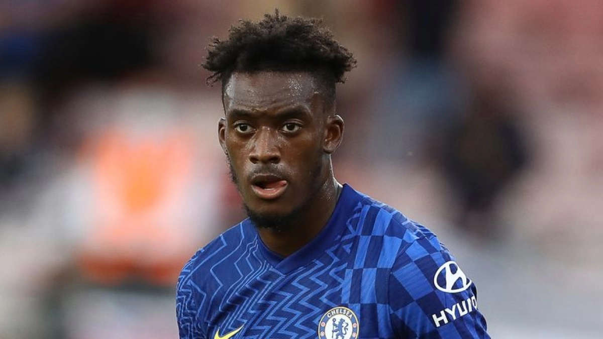 Hudson-Odoi tiene un pie fuera del Chelsea / Skysports