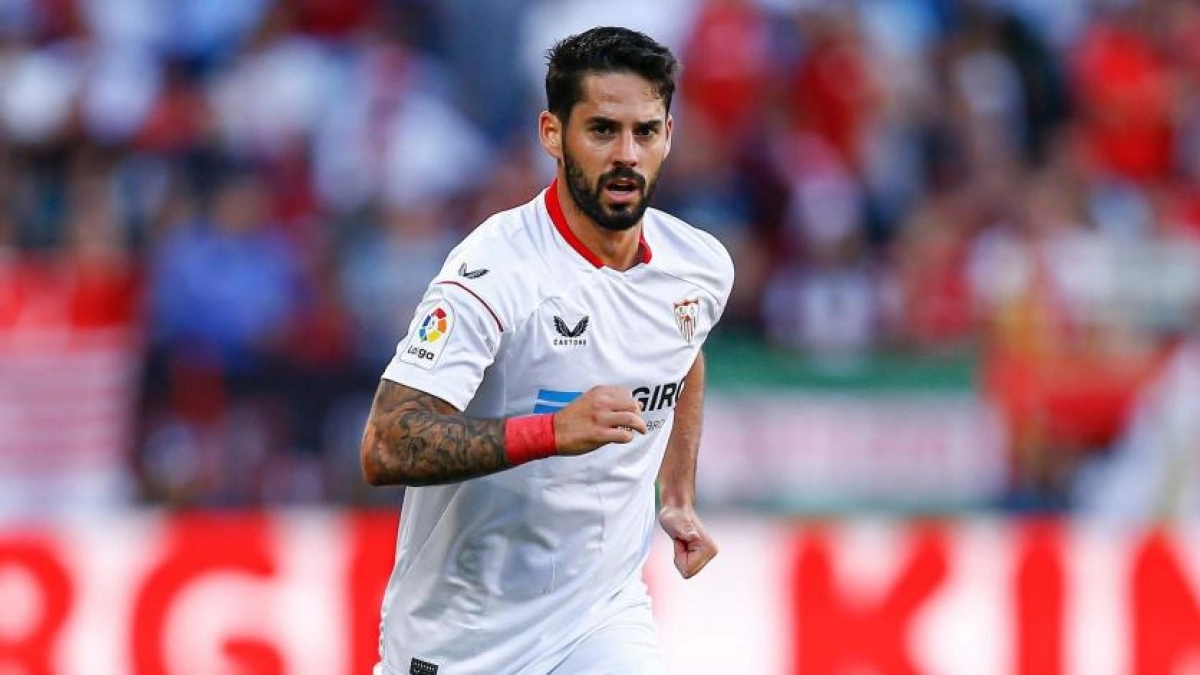 La Lazio aparece al rescate de Isco para sacarle del paro