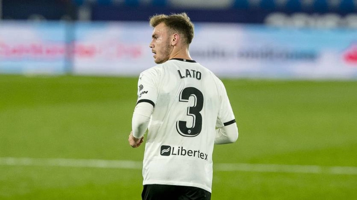 La ridícula oferta que el Valencia le ha presentado a Lato / Eldesmarque.com