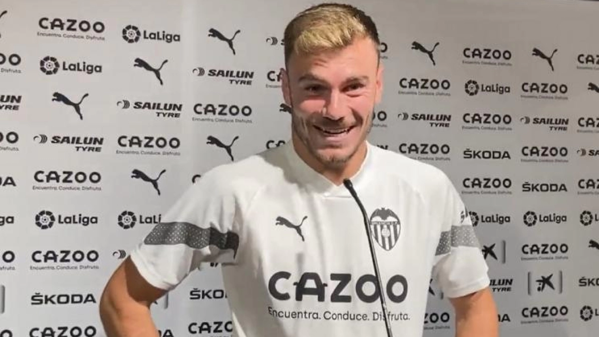 Los dos clubes que hacen peligrar la continuidad de Lato en el Valencia / Besoccer.com