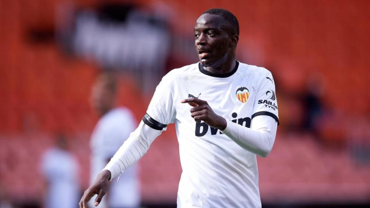 El Milan se une a la carrera por Diakhaby