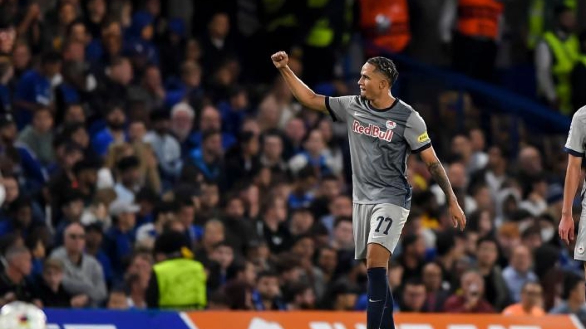 Noah Okafor, el tapado del Manchester United para el próximo verano