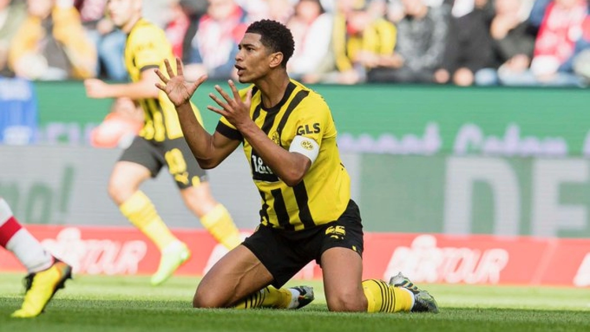 Los red quieren hacerse con Bellingham en invierno. Foto: @BVB