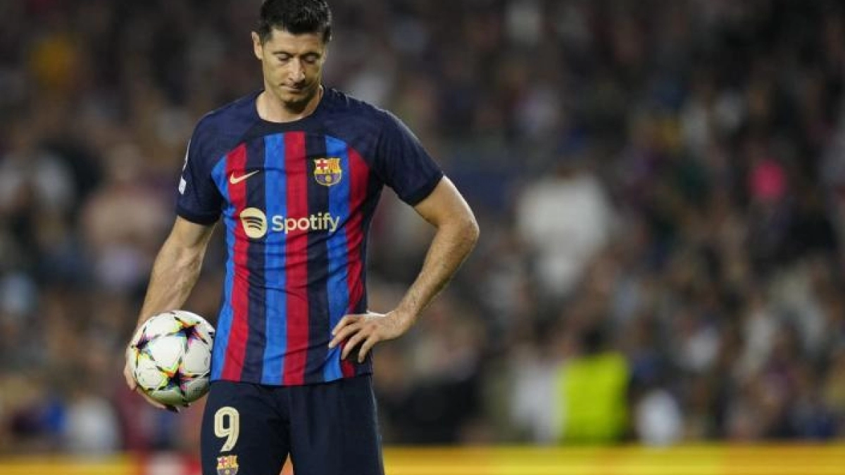 Robert Lewandowski ha vivido en primera persona el gran fracaso del FC Barcelona. Foto: SPORT