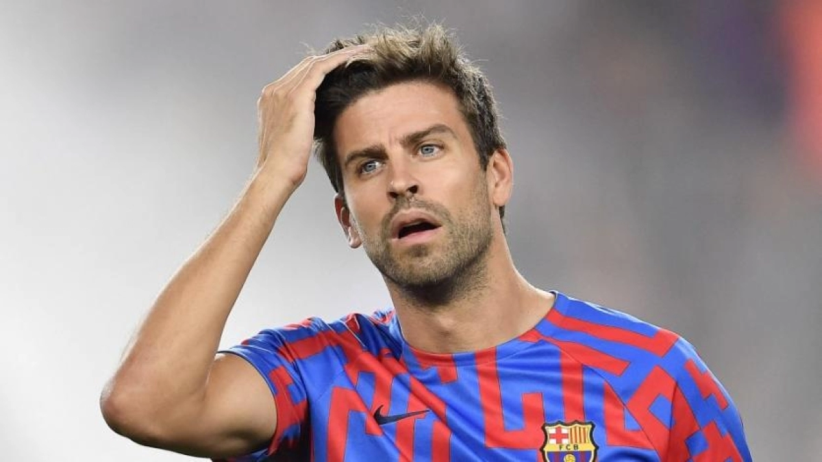 Los tres centrales que podrían reemplazar a Piqué - Foto: Radio Marca
