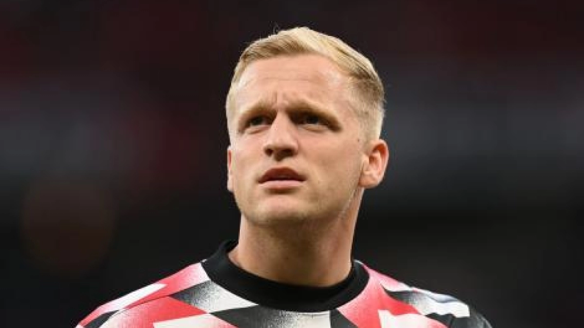 El Manchester United se cansa de Donny Van Deek