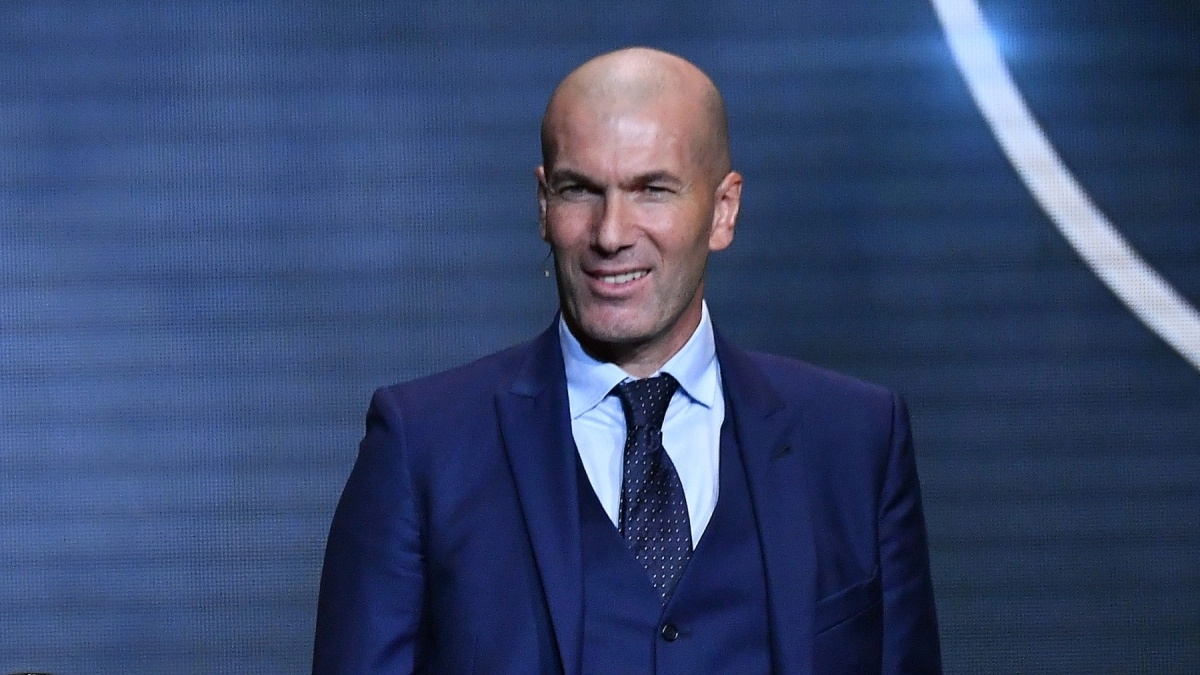 BOMBAZO: El Real Madrid contacta con Zidane / Okdiario