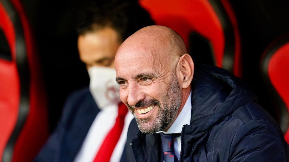 Monchi elige al nuevo entrenador del Sevilla. Foto: 'MARCA'