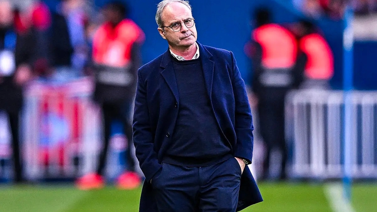 PSG: Luis Campos, al borde de la destitución - Foto: Foot01