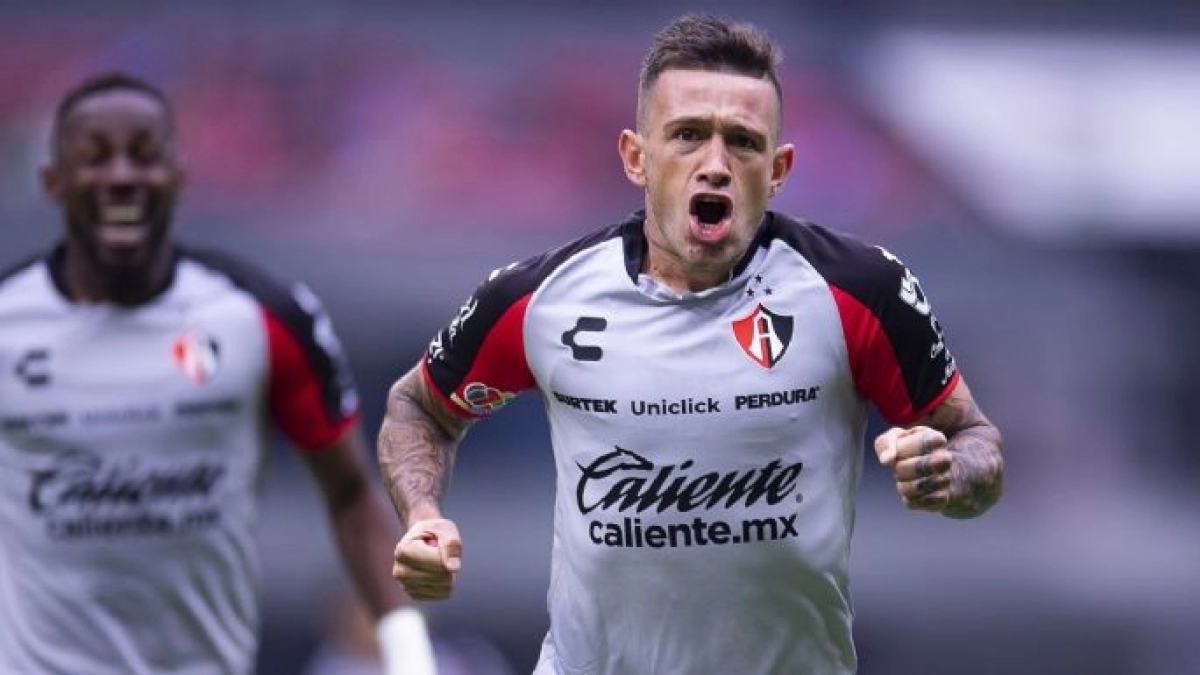 BOMBAZO: Cruz Azul va con todo por el fichaje de Brian Lozano