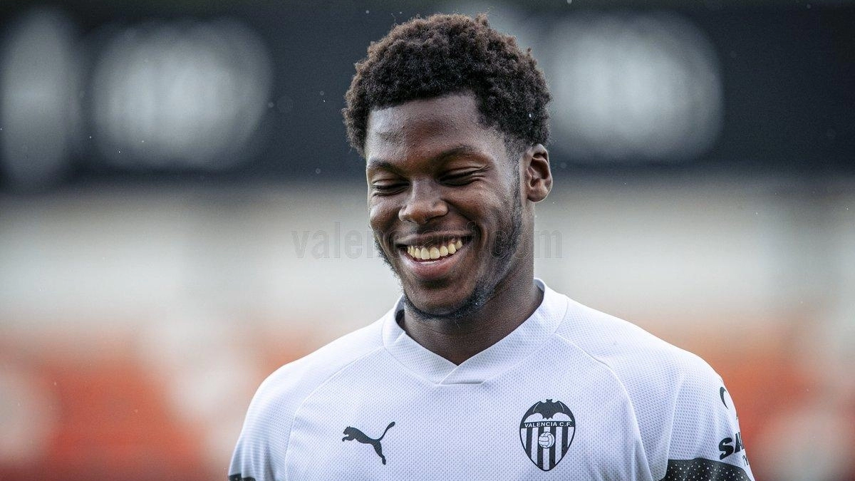 El Valencia se cansa de Musah, escuchará ofertas / Eldesmarque