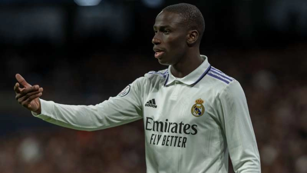 El equipo de la Premier que pregunta al Real Madrid por Mendy / DAZN