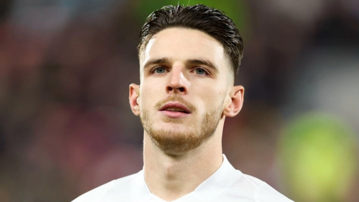 El West Ham se vuelve loco: Aumentan el precio de venta de Declan Rice