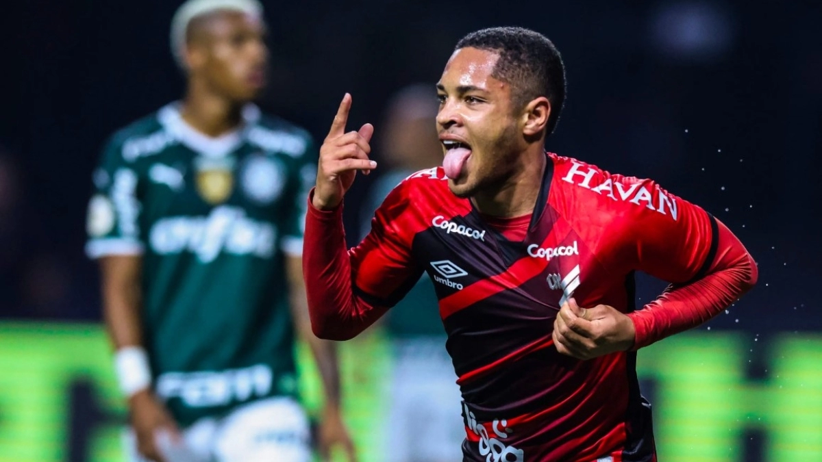 Las dos opciones que maneja el FC Barcelona para fichar a Vitor Roque en verano