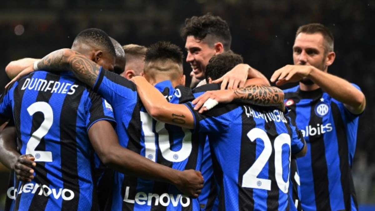 El Manchester United se mete en la carrera por una estrella del Inter