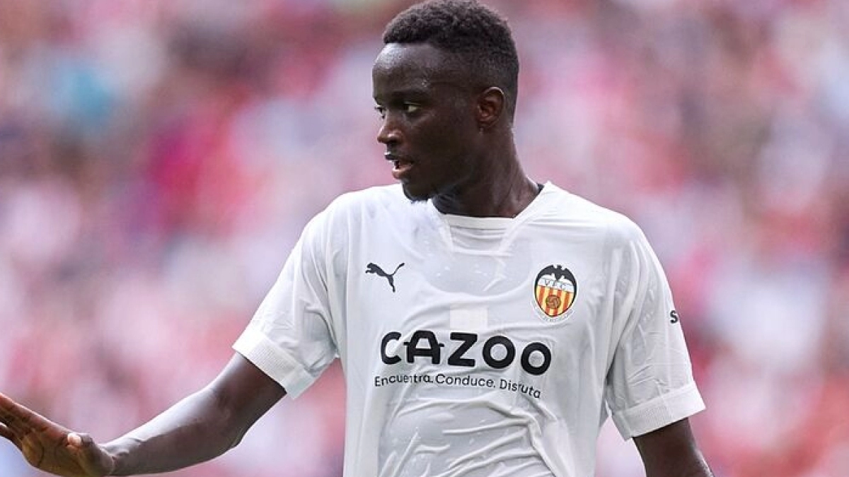 El Inter toca la puerta del Valencia por Diakhaby