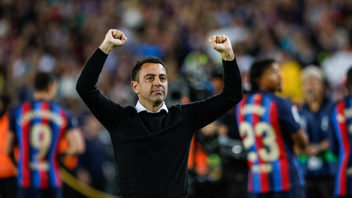 Xavi lo tiene claro: Este es su principal candidato para el lateral derecho