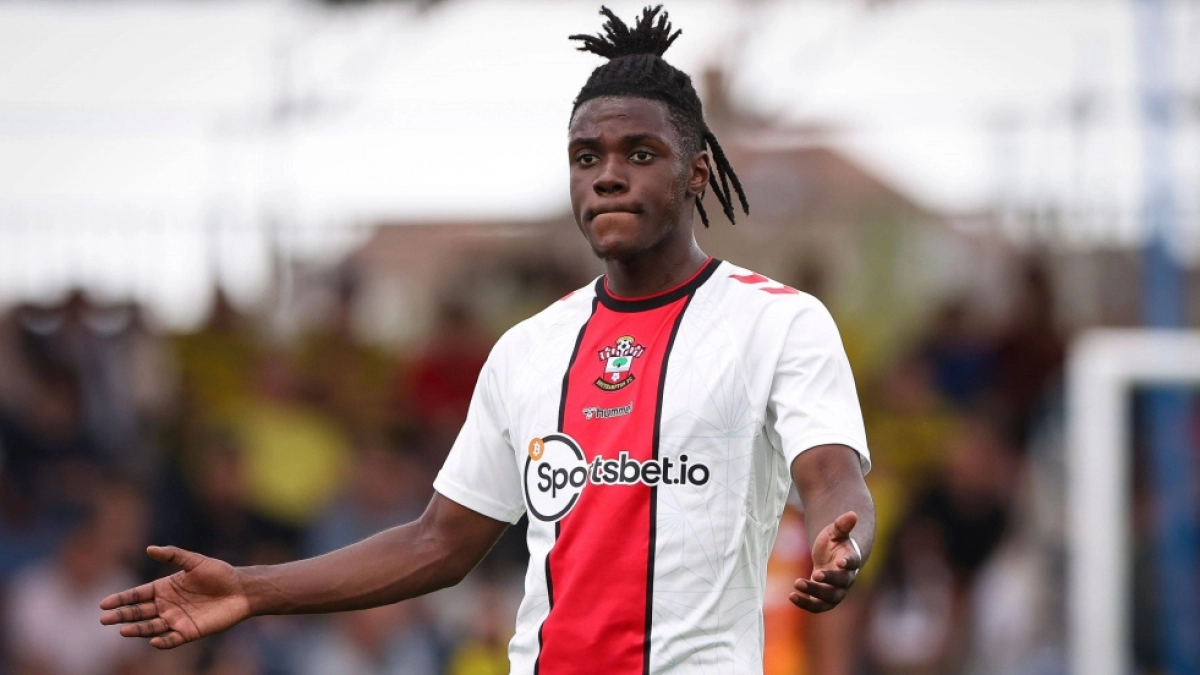 El Liverpool tira la casa por la ventana por Romeo Lavia / Transfermarkt