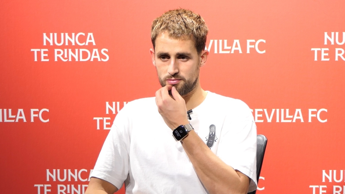 El club de primera que busca reconstruir a Januzaj / Eldesmarque.com