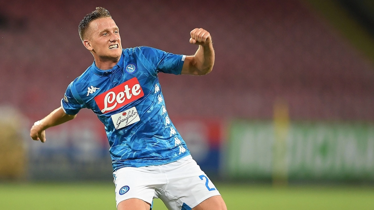 Zielinski entra en razón y seguirá en el Nápoles / Bleacher Report
