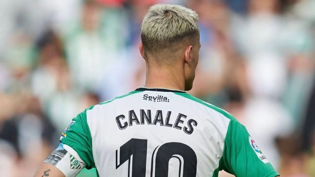 Los 2 fichajes que buscaría cerrar el Betis si venden a Sergio Canales