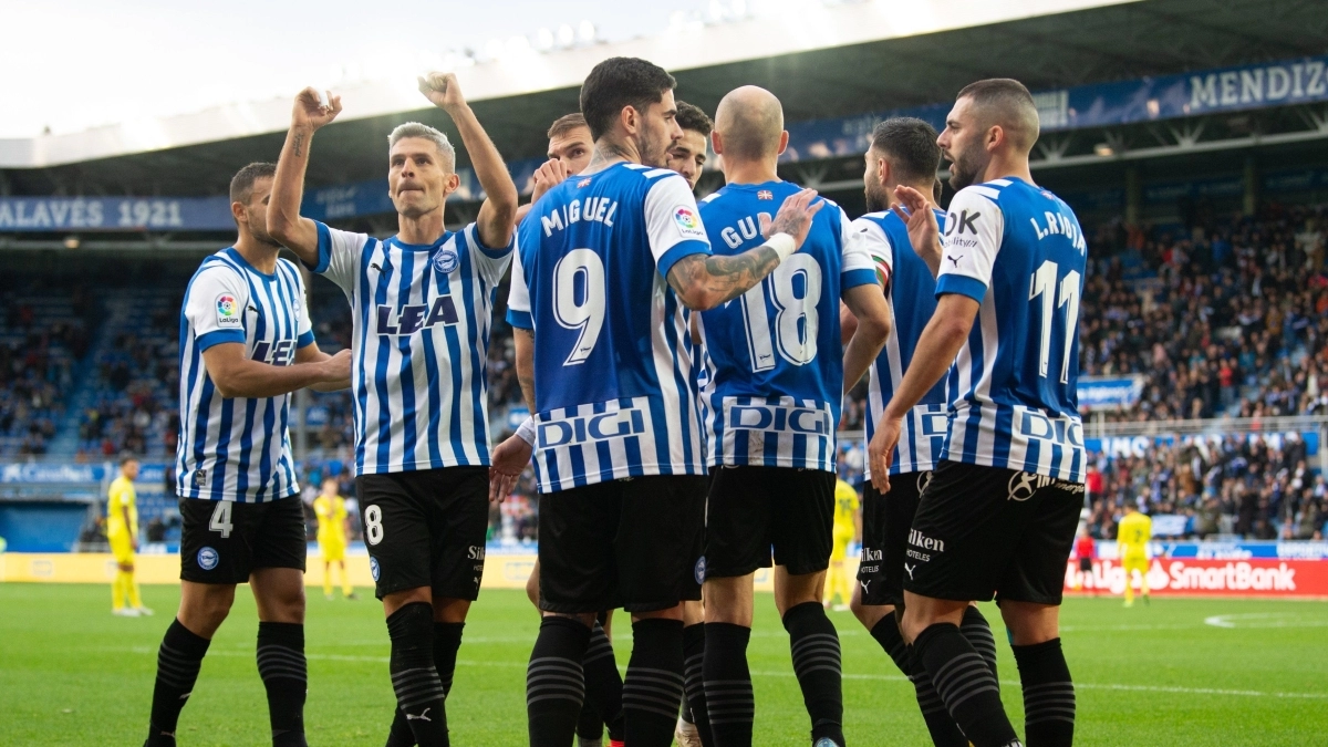 El lateral izquierdo que quiere fichar el Alavés