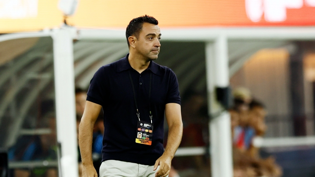El Barcelona vuelve a la carga por el principal deseo de Xavi para el lateral derecho