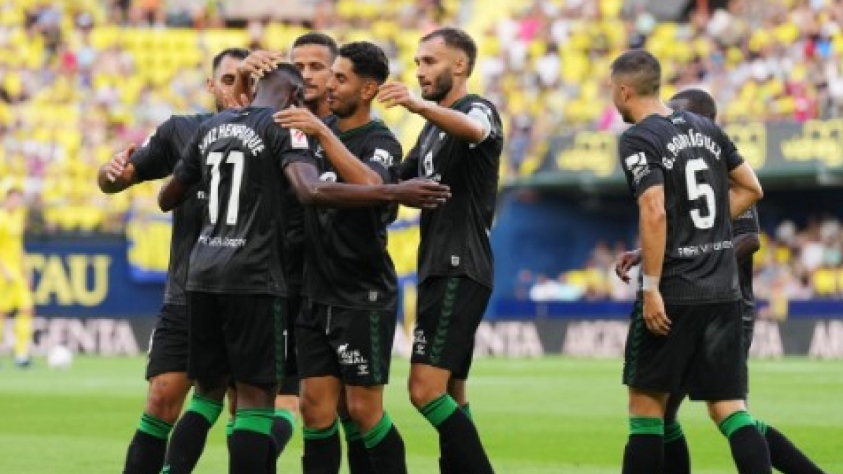El club de la Premier que quiere robarle una estrella al Betis