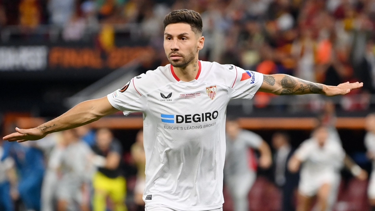 El Nottingham Forest cierra el fichaje de Gonzalo Montiel