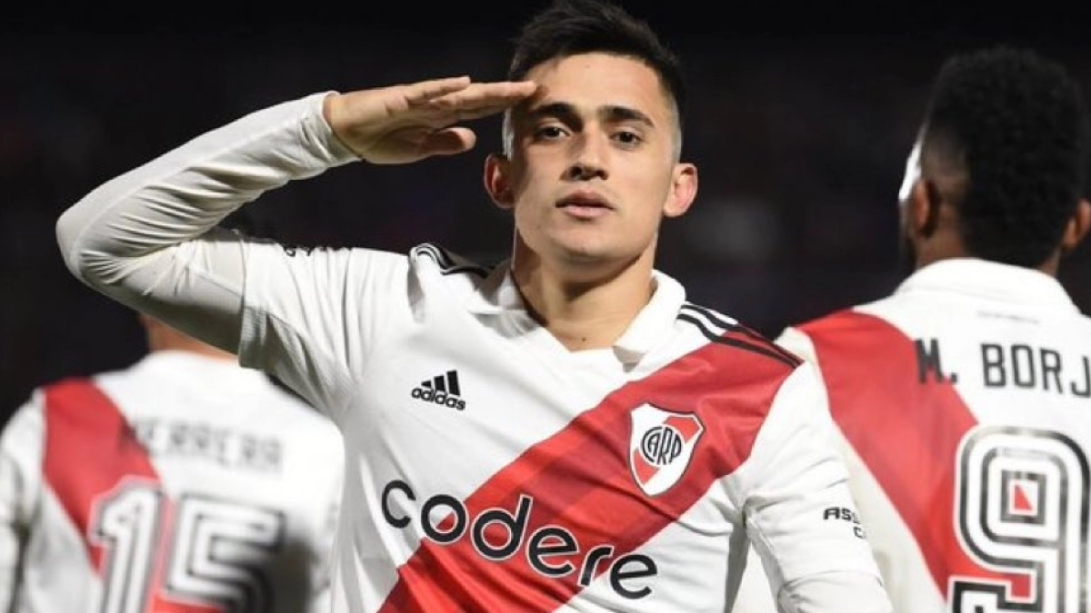 El club de la Premier que quiere fichar a Pablo Solari, estrella de River