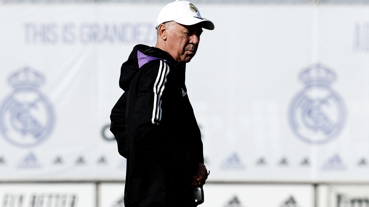 El Madrid asegura hasta 2026 a su gran central de futuro