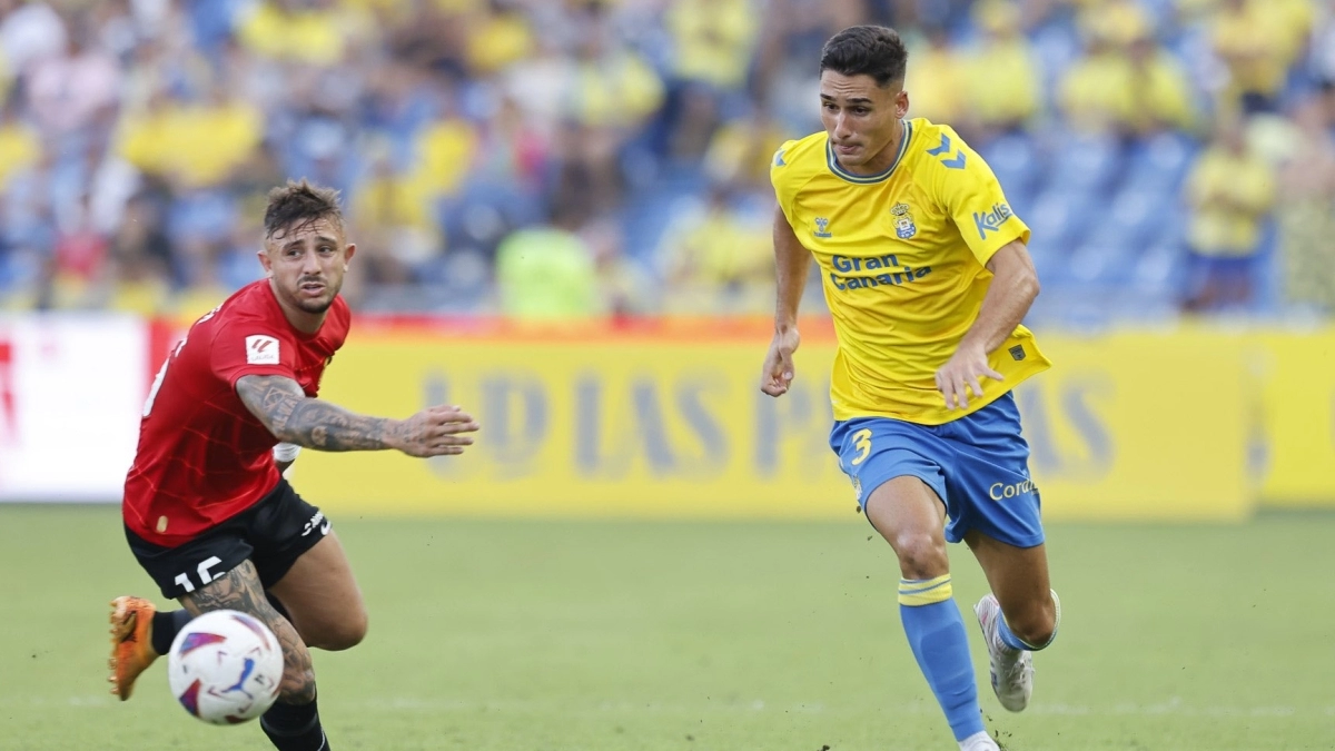 El Getafe se mete en la carrera por Sergi Cardona