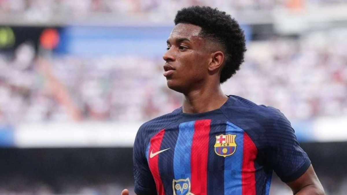 Balde deja caer su renovación con el Barcelona