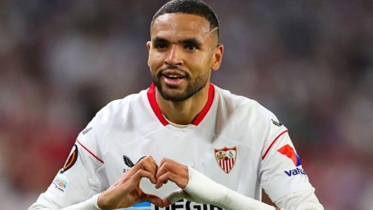 El delantero que sigue el Sevilla por si sale En-Nesyri