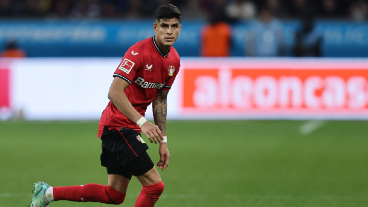 El Leverkusen cierra la puerta de salida a Piero Hincapié