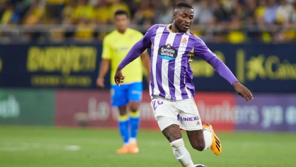 El Cádiz no se olvida de Martin Hongla