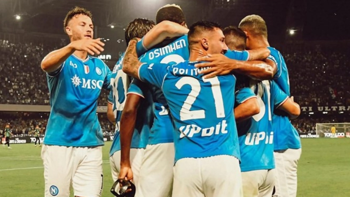 Napoli e Inter de Milán se pelean por el fichaje de un delantero