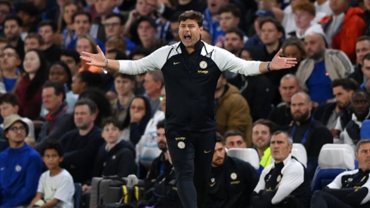 Fichar un delantero, la prioridad del Chelsea para el mercado invernal
