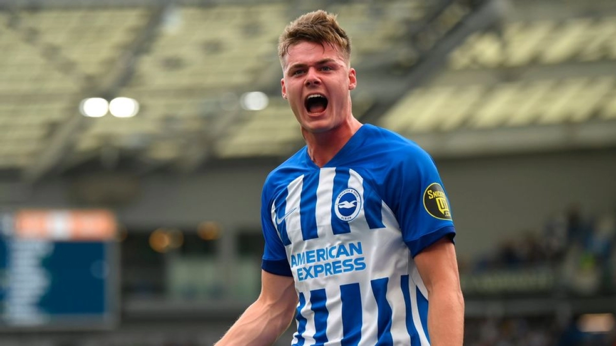 La primera súper oferta del United por Evan Ferguson