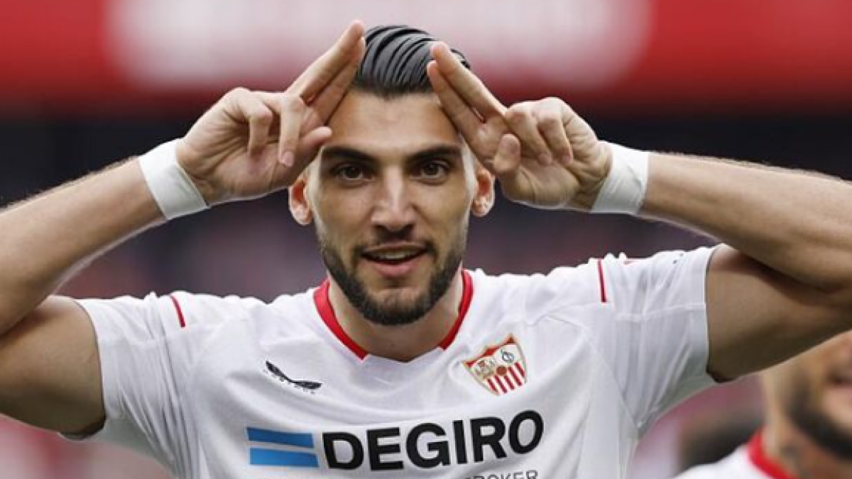 El Osasuna quiere a Rafa Mir para potenciar su ofensiva